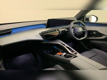 Used Peugeot 5008 2025 for sale - 78959580: Photo
