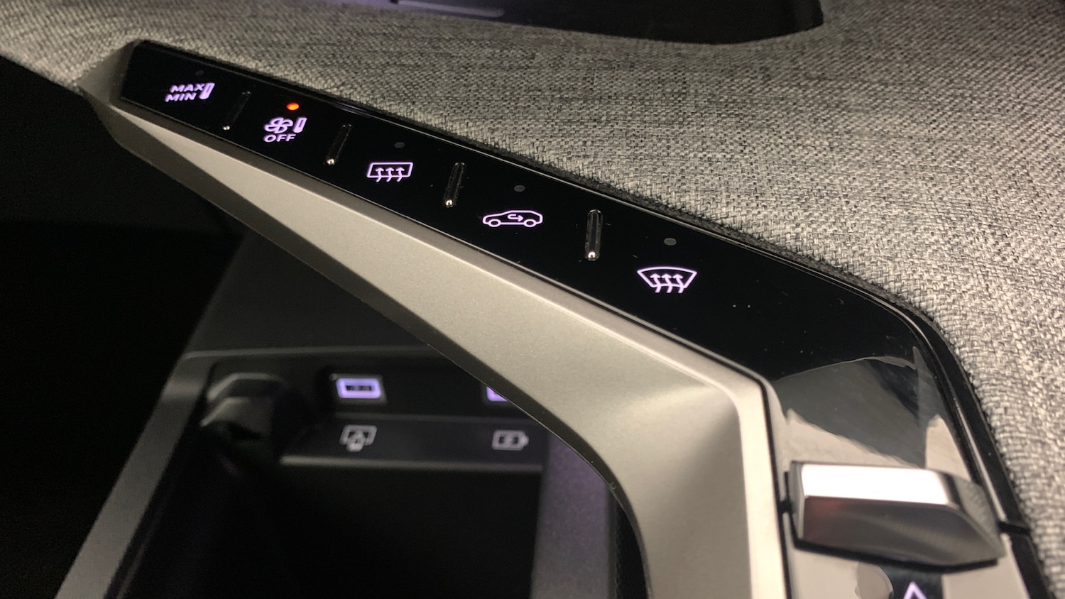 Used Peugeot 3008 2025 for sale - 77457204: Photo 29