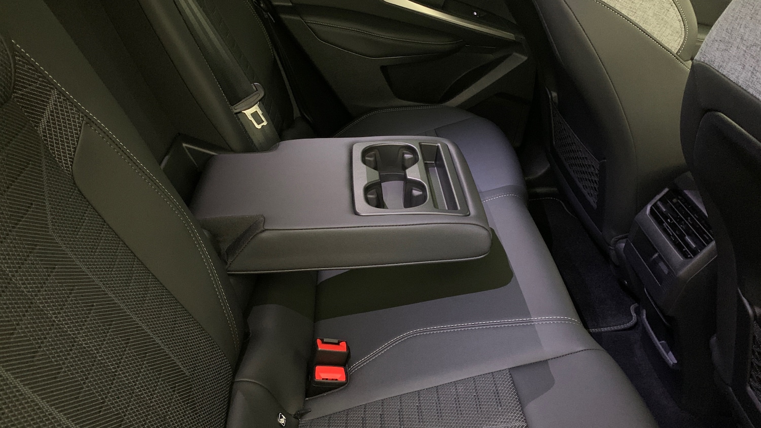 Used Peugeot 3008 2025 for sale - 77457204: Photo 59