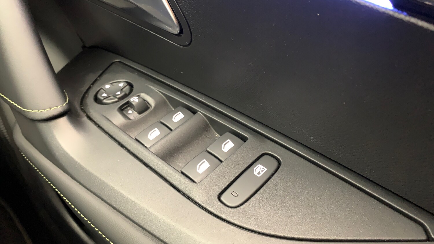 Used Peugeot 2008 2025 for sale - 78117107: Photo 39