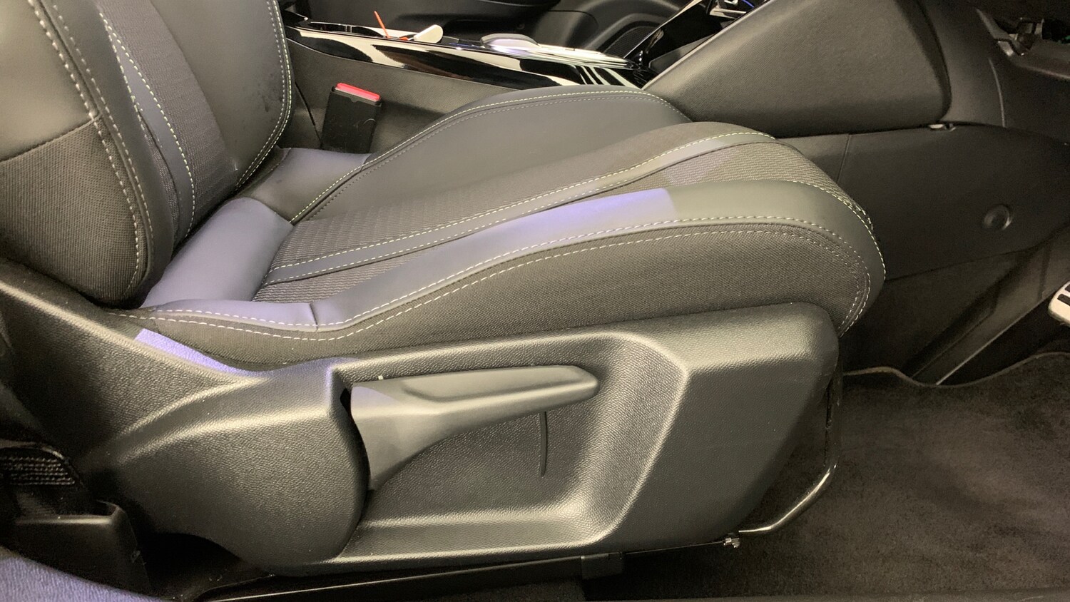 Used Peugeot 2008 2025 for sale - 78117107: Photo 57