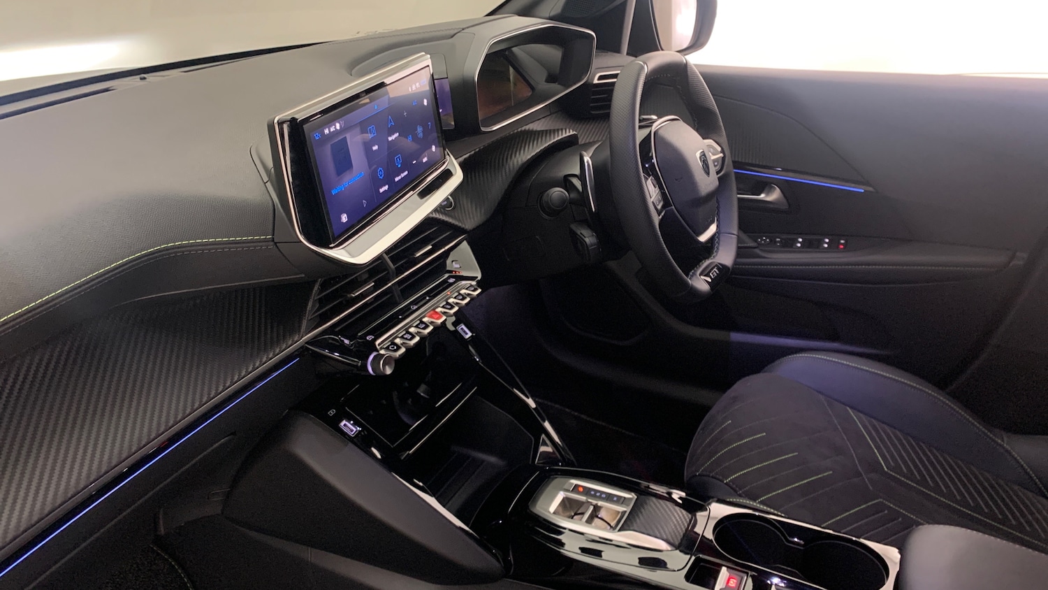 Used Peugeot 208 2025 for sale - 77427040: Photo 2