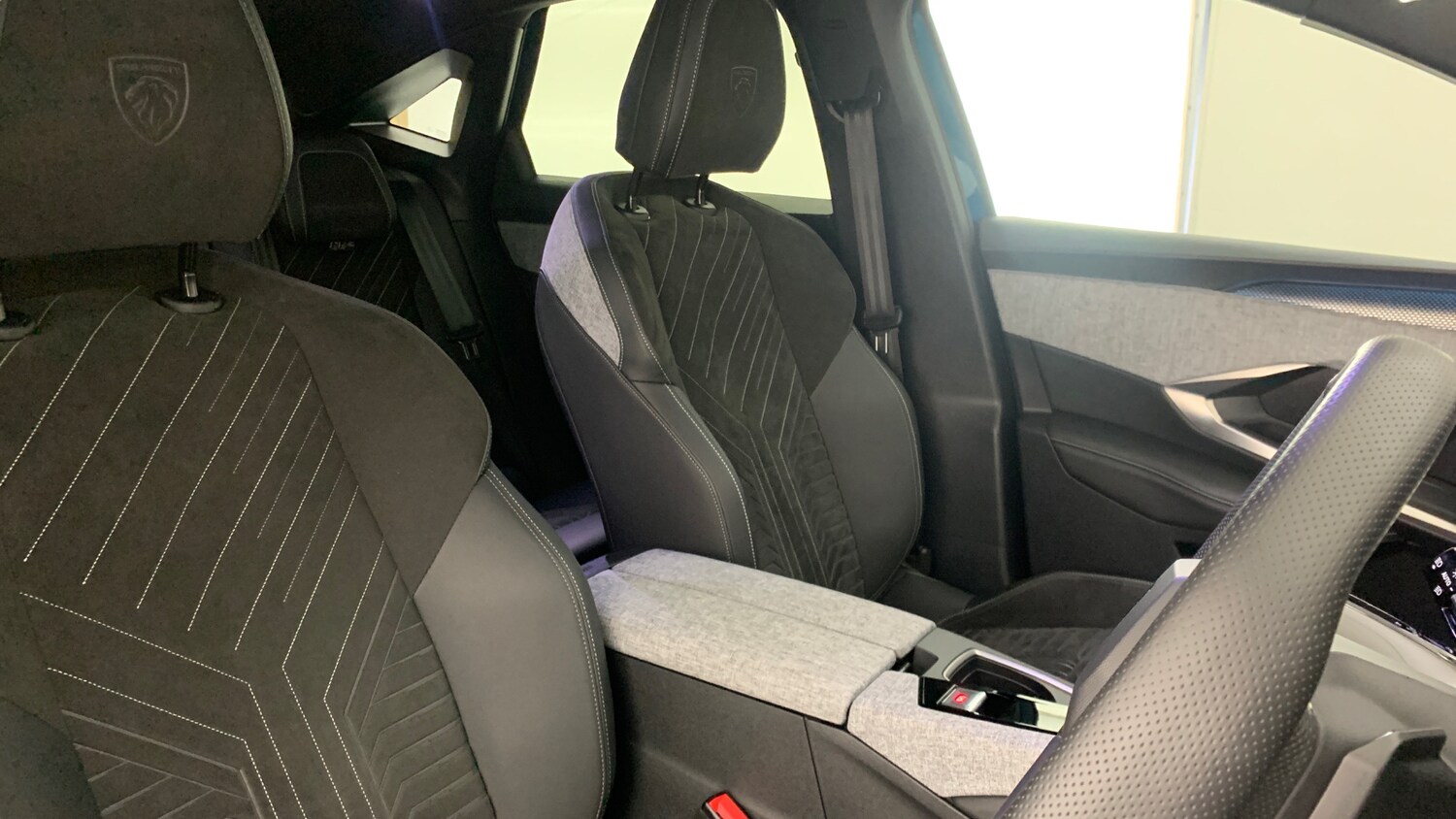 Used Peugeot 3008 2024 for sale - 76327642: Photo 44