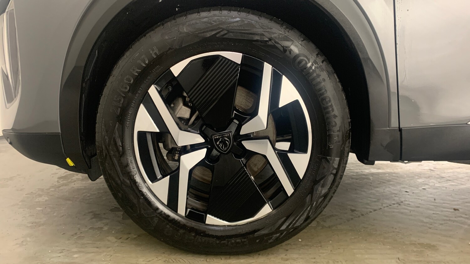 Used Peugeot 2008 2025 for sale - 77569767: Photo 6