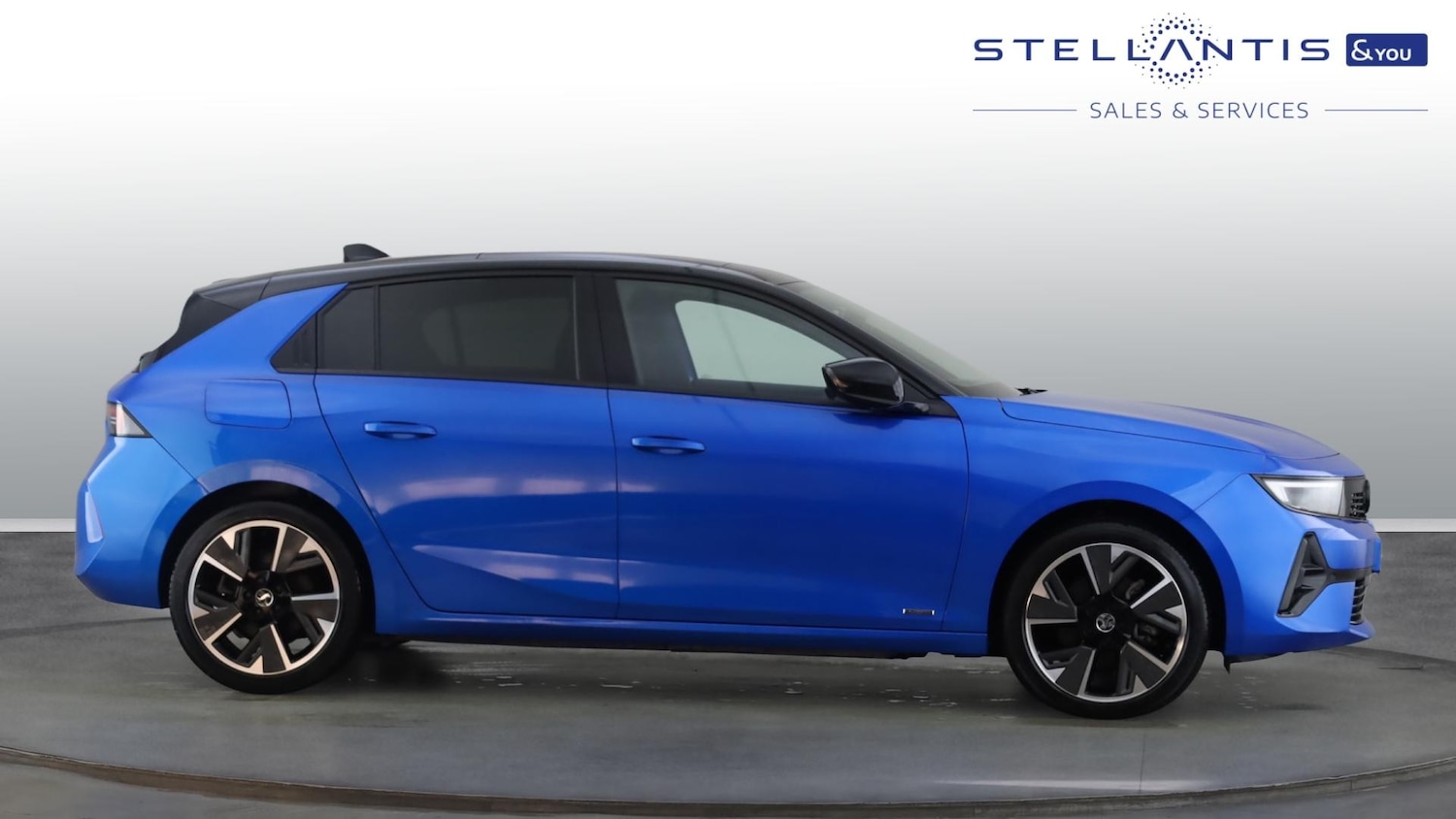 Used Vauxhall Astra 2023 for sale - 77042345: Photo 4