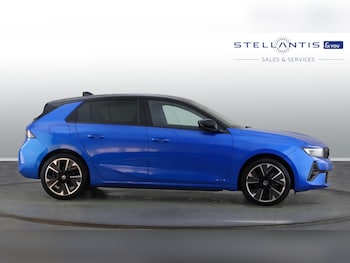 Used Vauxhall Astra 2023 for sale - 77042345: Photo