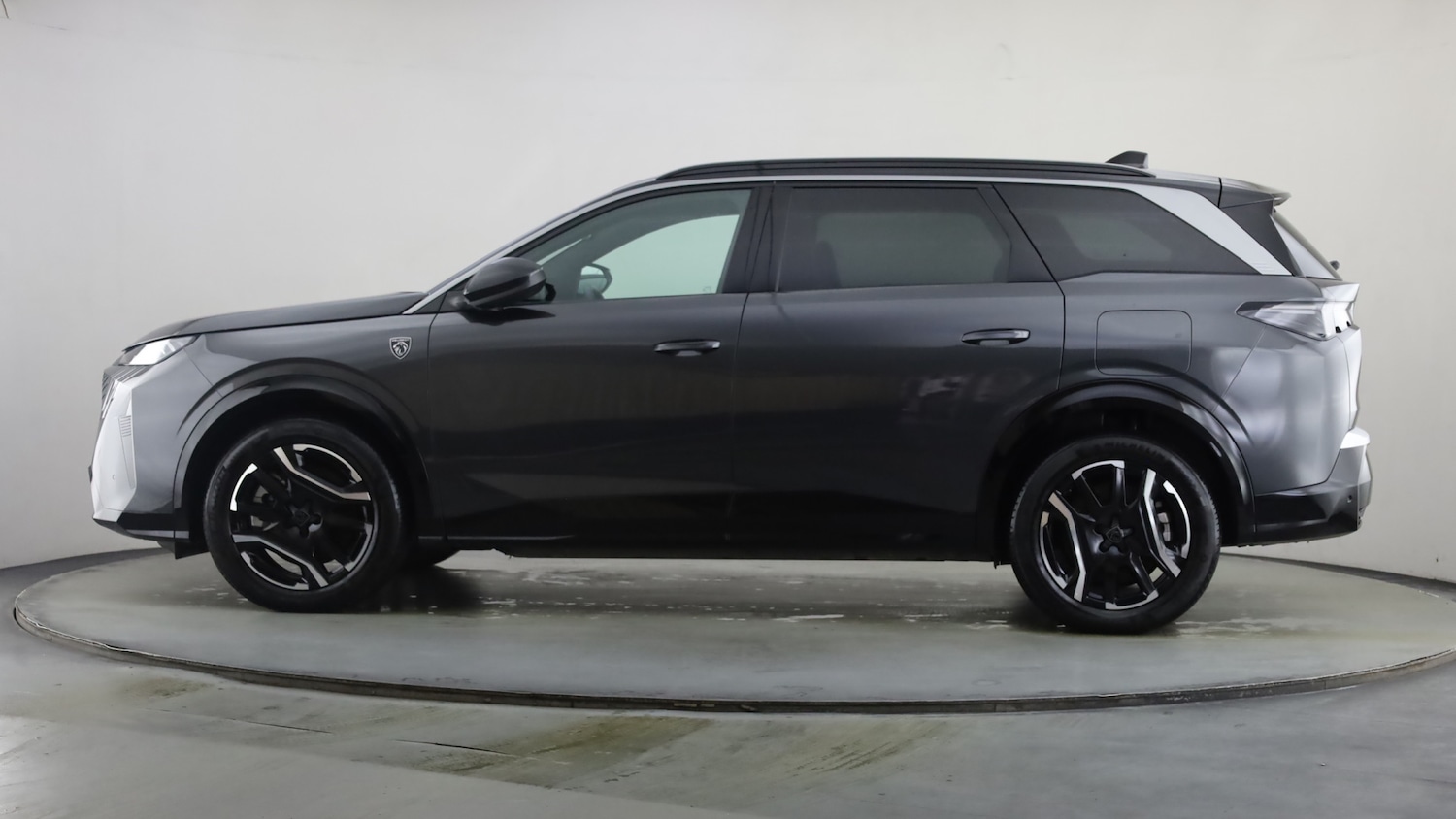 Used Peugeot 5008 2025 for sale - 76998795: Photo 14