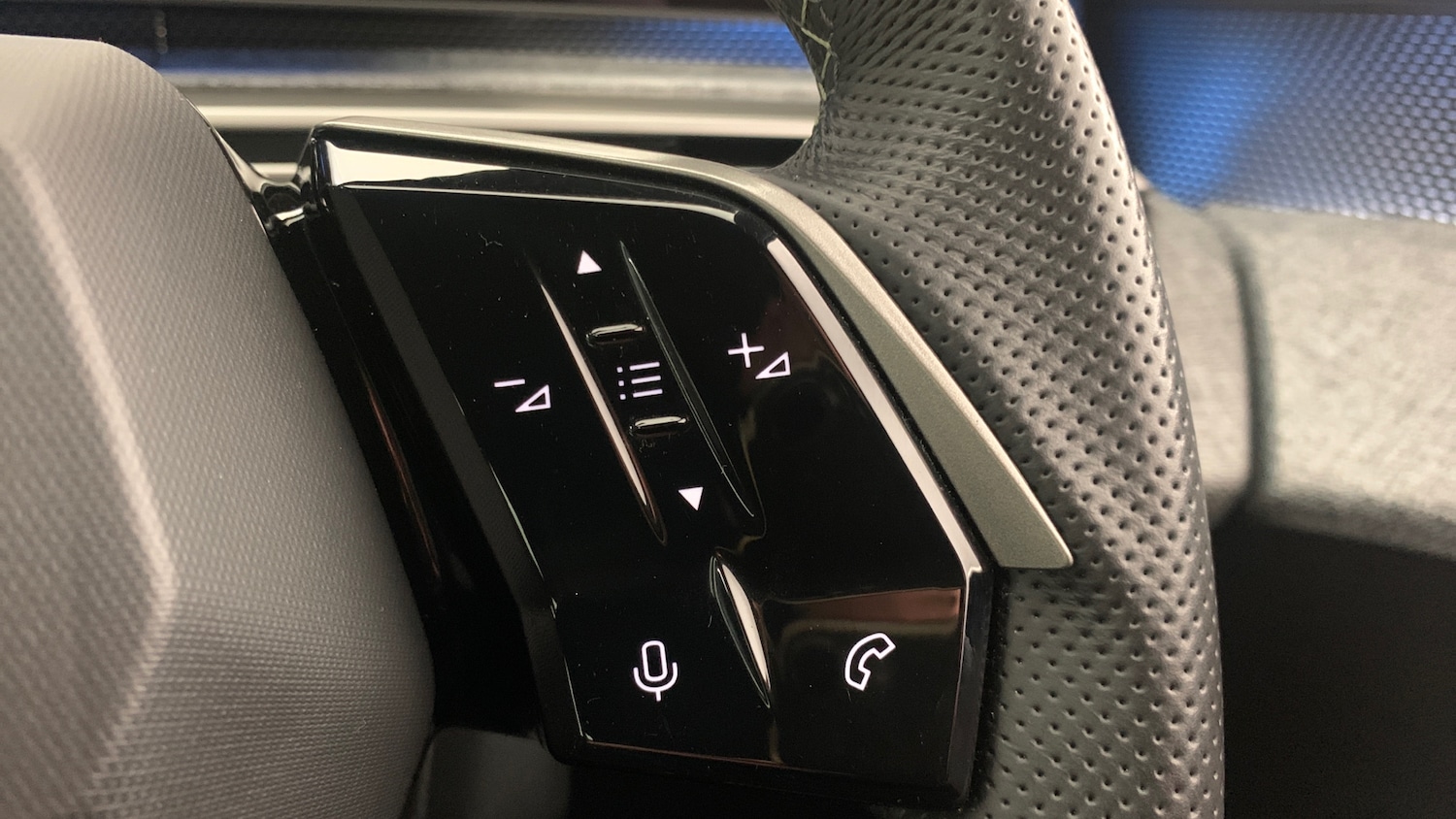 Used Peugeot 5008 2025 for sale - 76998795: Photo 18