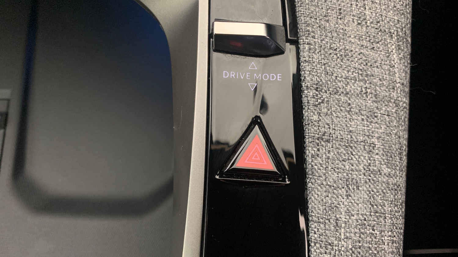 Used Peugeot 5008 2025 for sale - 76998795: Photo 34