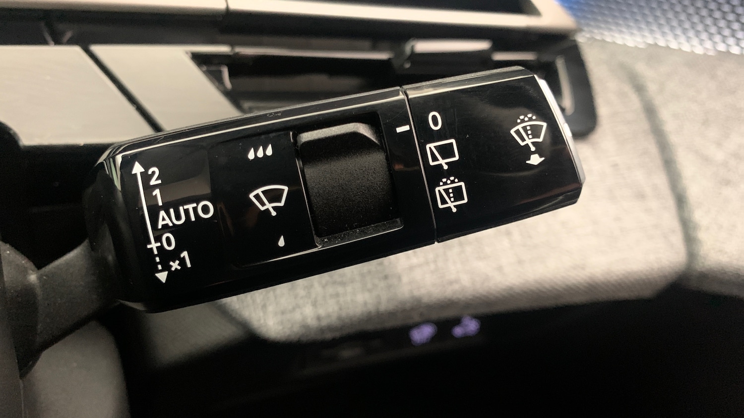 Used Peugeot 5008 2025 for sale - 76998795: Photo 40