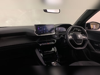 Used Peugeot 2008 2025 for sale - 77659676: Photo