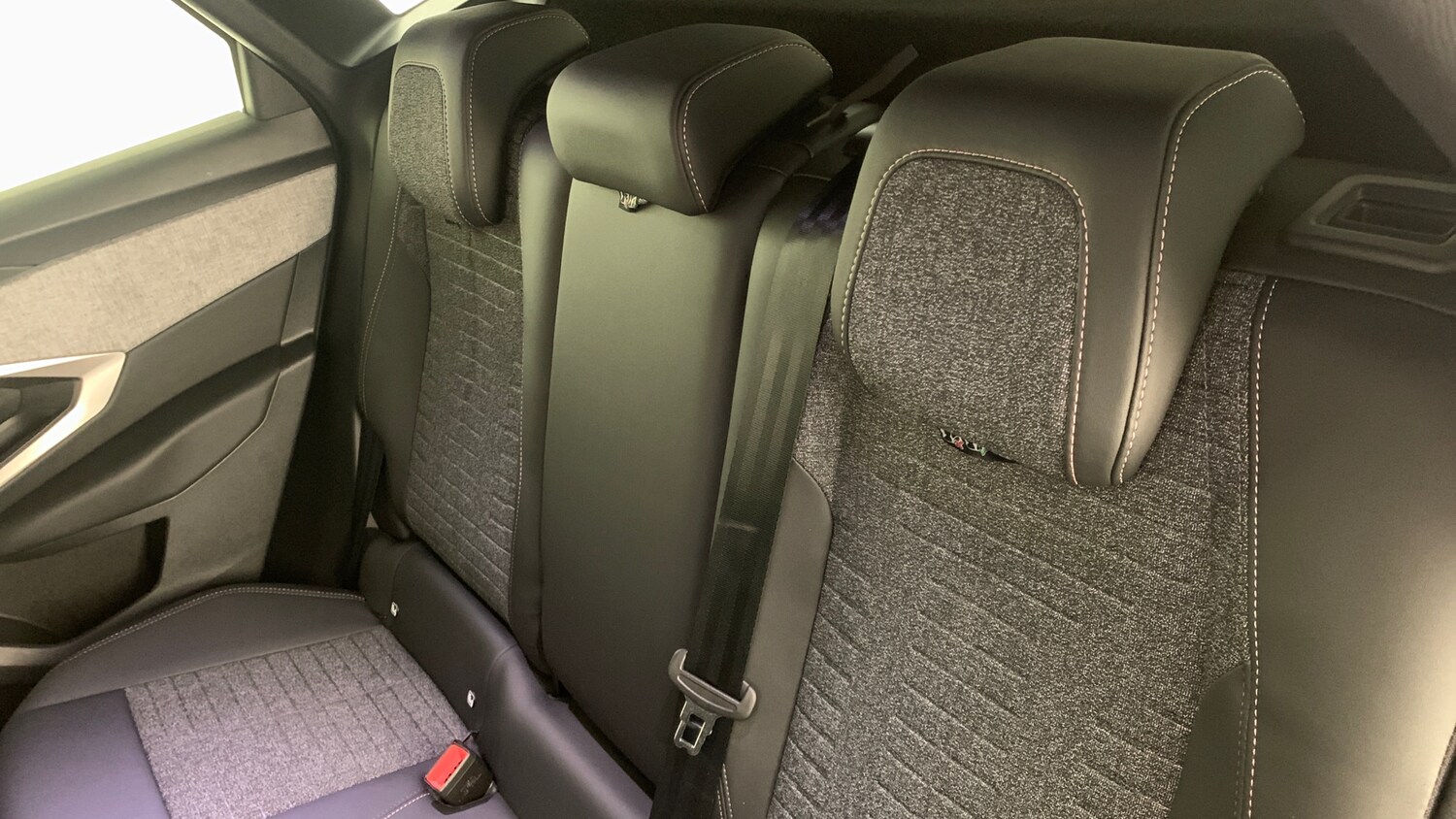 Used Peugeot 3008 2025 for sale - 77884286: Photo 7