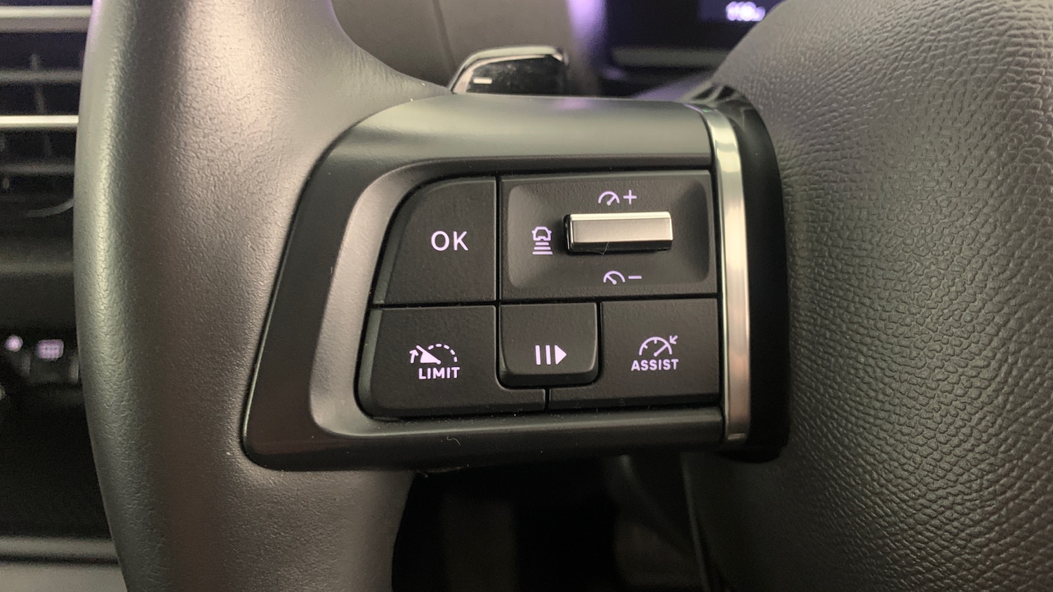 Used Citroen C4 2024 for sale - 76887942: Photo 19