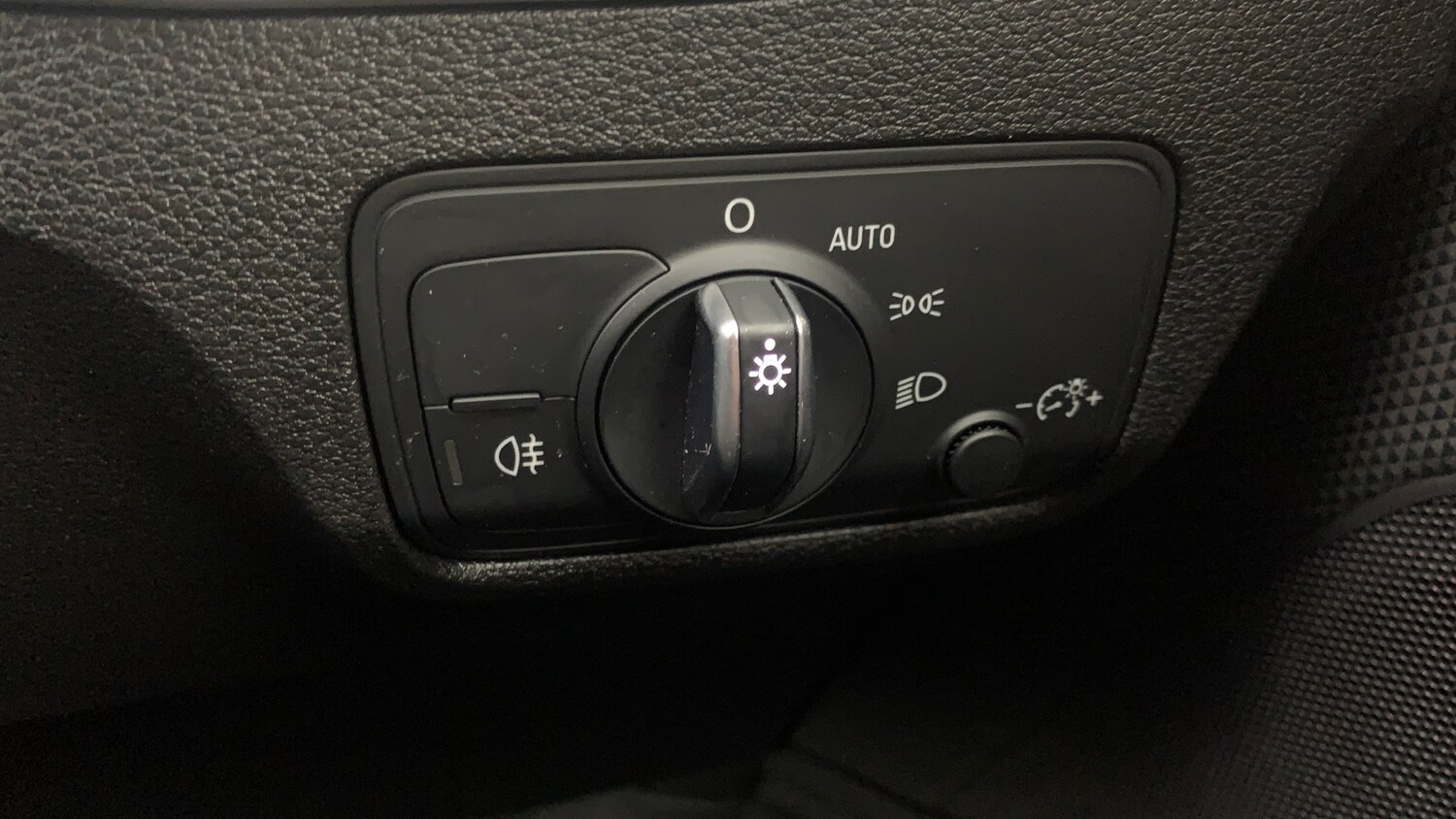 Used Audi Q2 2023 for sale - 76271370: Photo 20