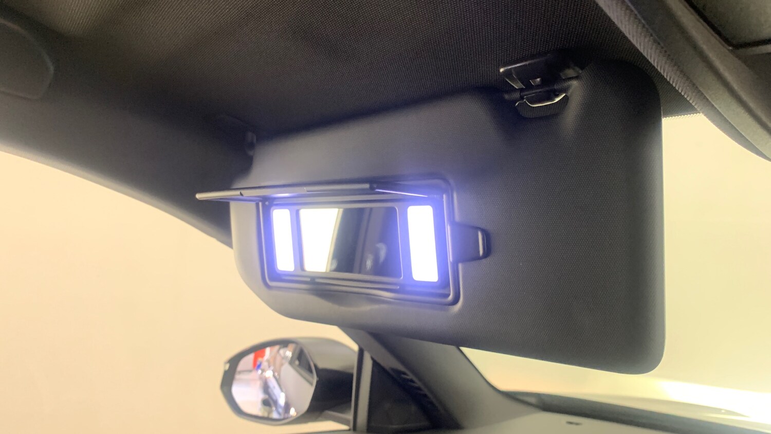 Used Peugeot 3008 2024 for sale - 77884305: Photo 37