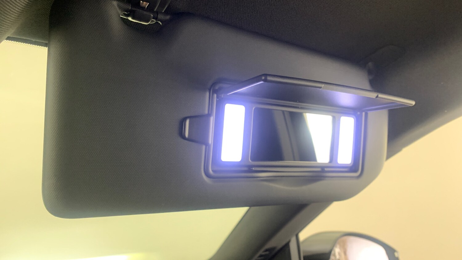 Used Peugeot 3008 2024 for sale - 77884305: Photo 38