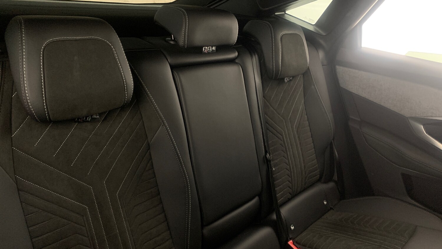 Used Peugeot 3008 2024 for sale - 77884305: Photo 8