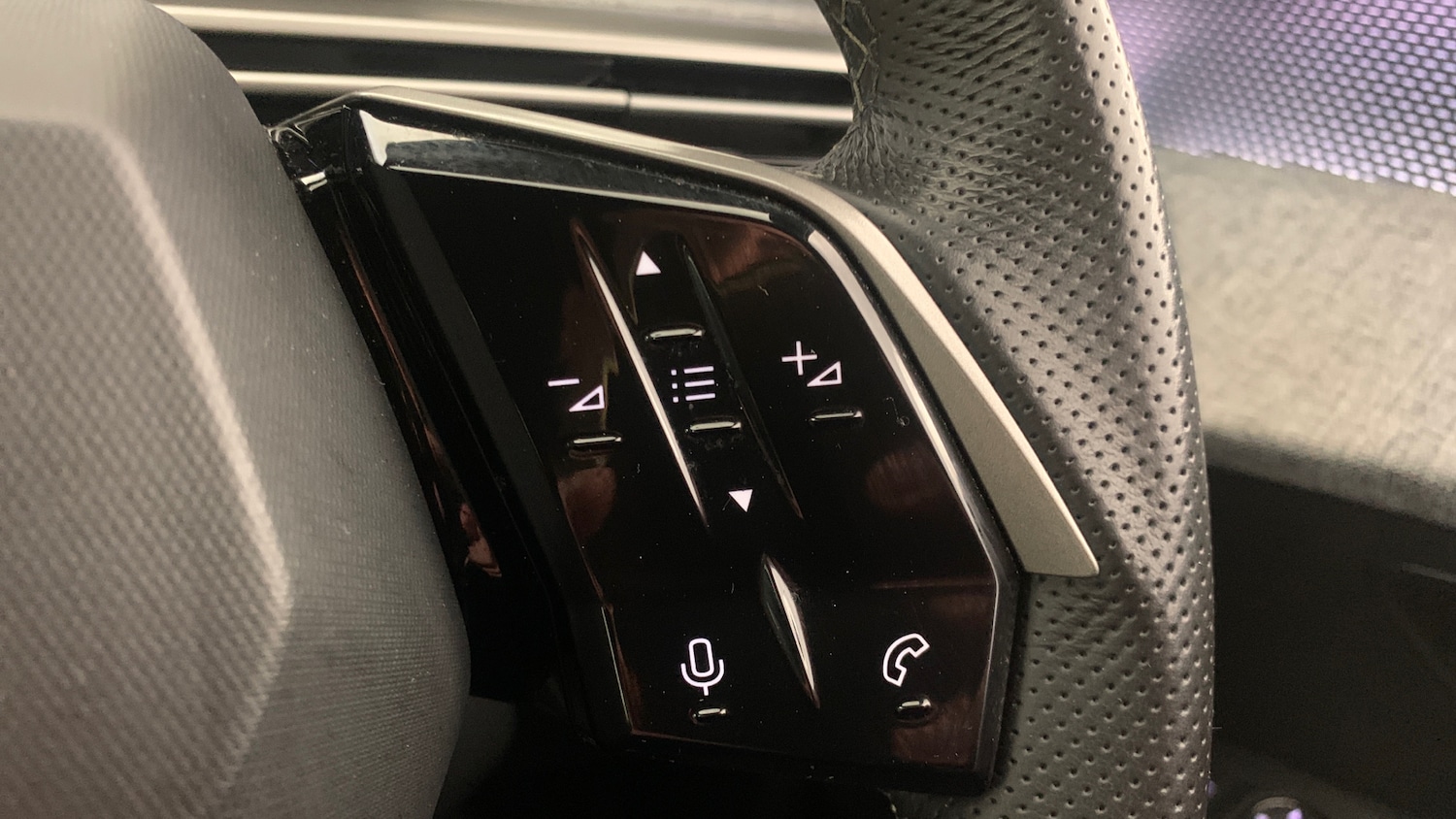 Used Peugeot 5008 2025 for sale - 76474342: Photo 18