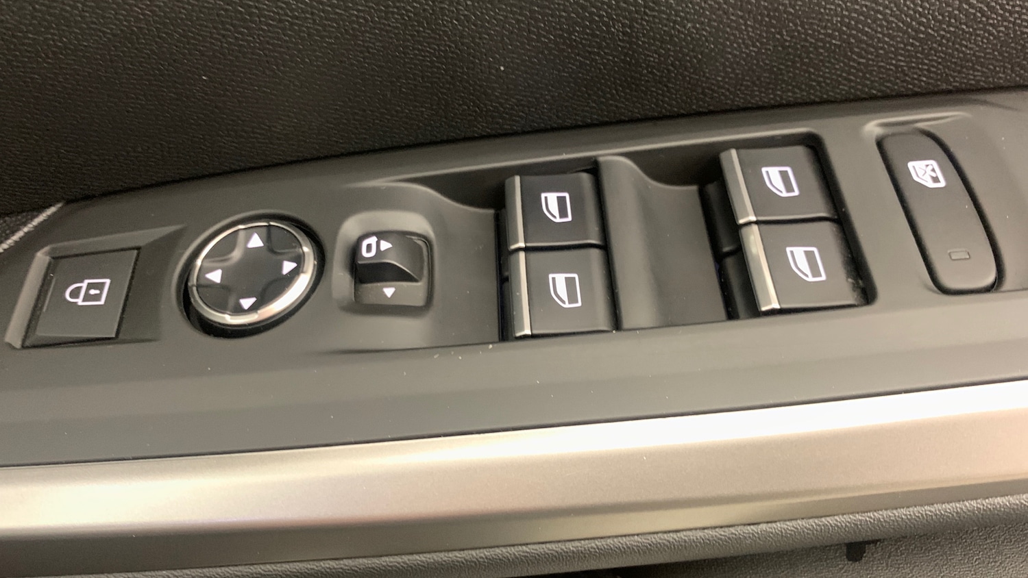 Used Peugeot 5008 2025 for sale - 76474342: Photo 39