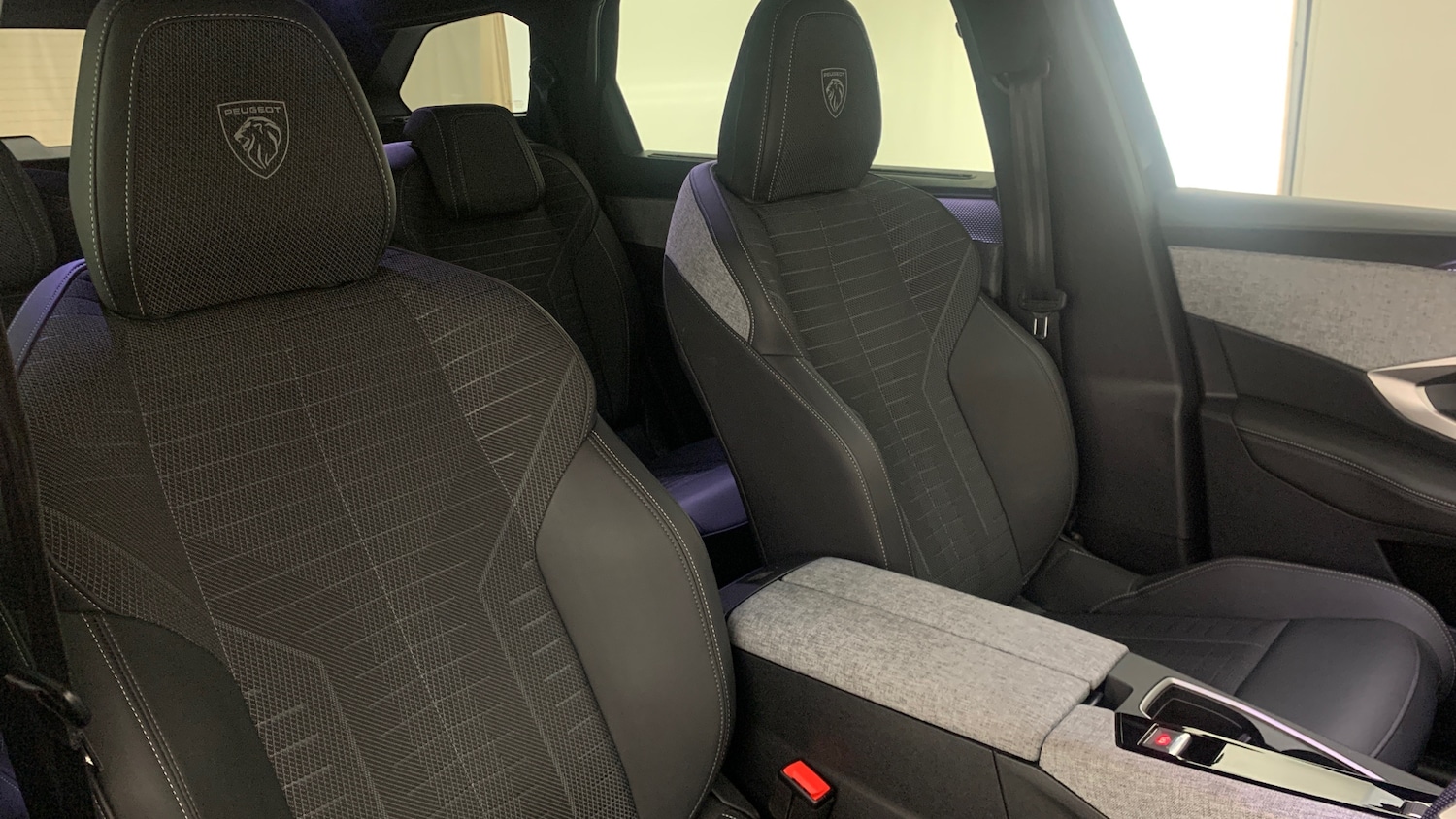 Used Peugeot 5008 2025 for sale - 76474342: Photo 44