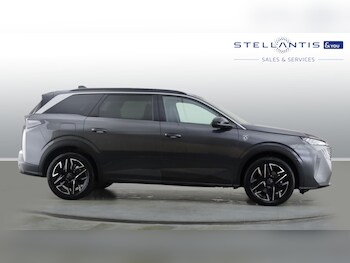 Used Peugeot 5008 2025 for sale - 76474342: Photo