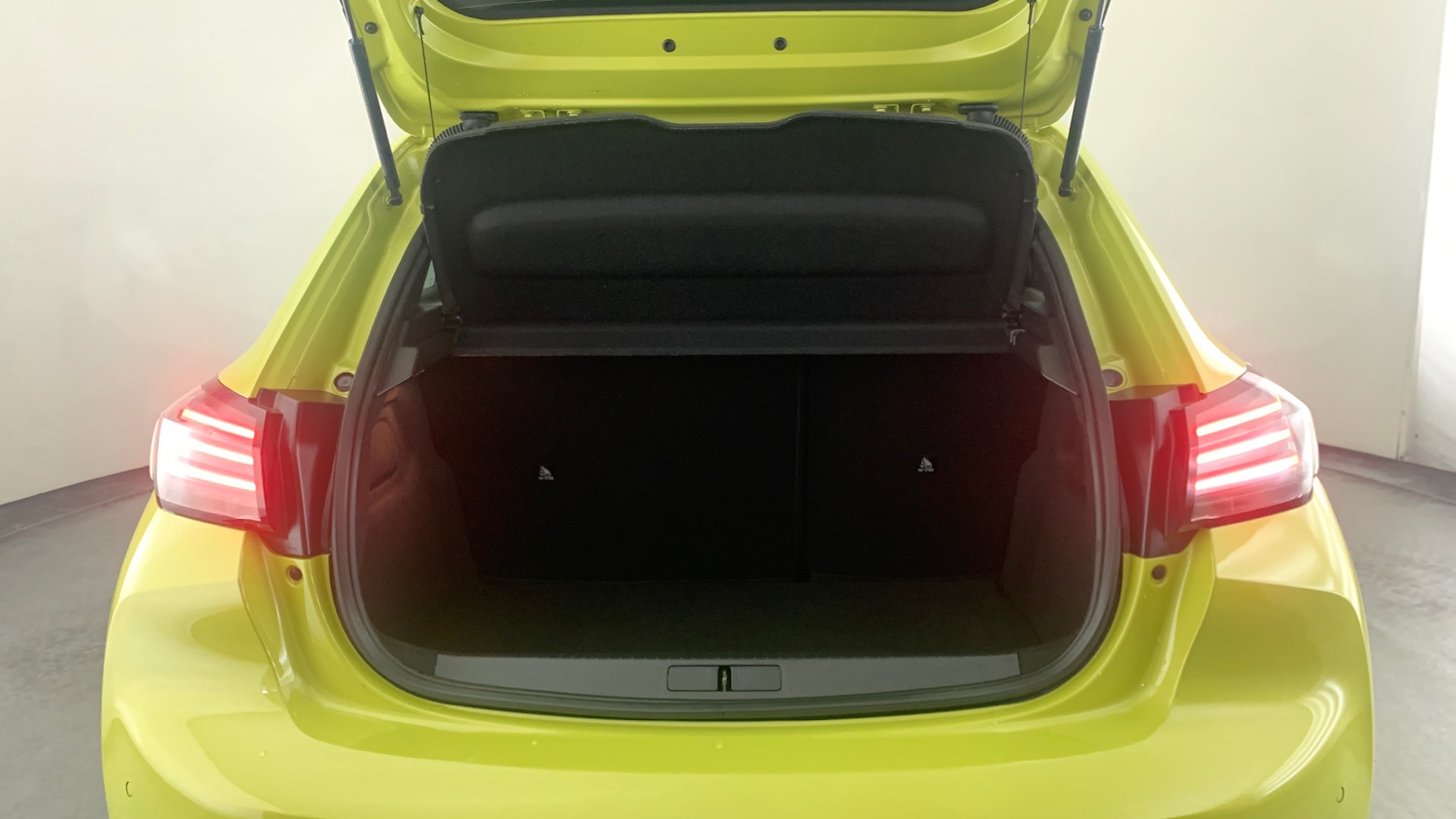 Used Peugeot 208 2025 for sale - 77511960: Photo 5