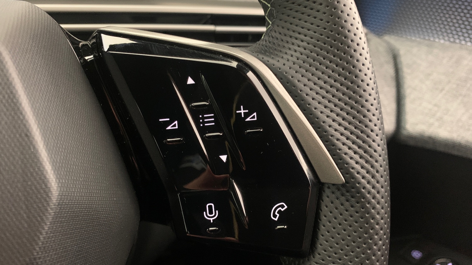 Used Peugeot 5008 2025 for sale - 76887944: Photo 18