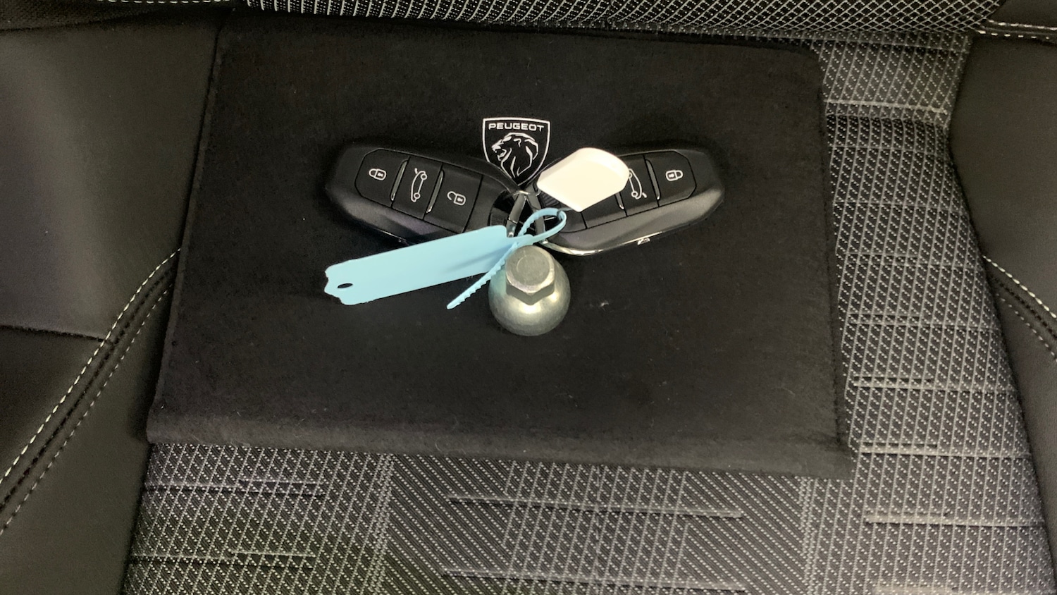 Used Peugeot 5008 2025 for sale - 76887944: Photo 47