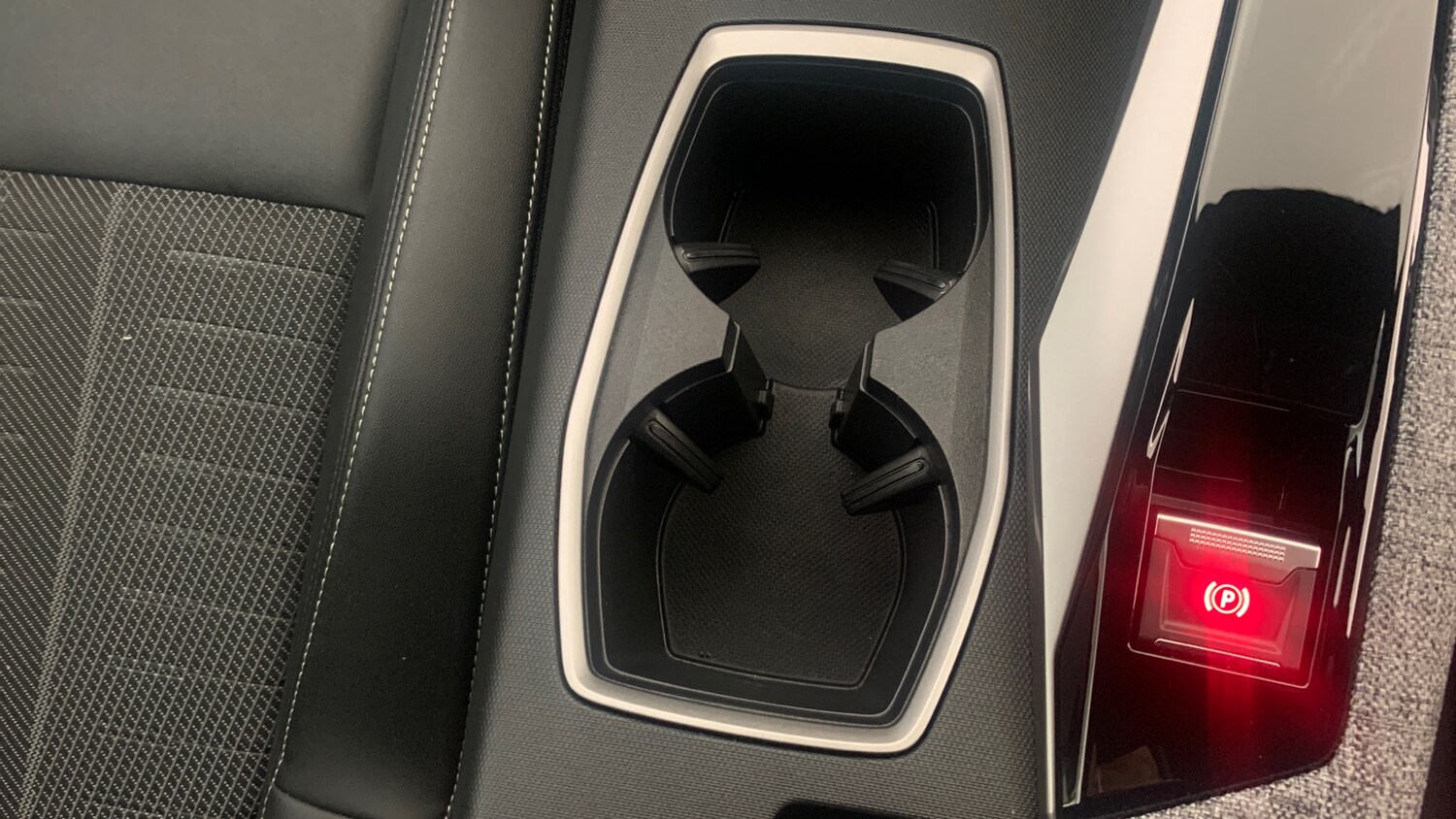 Used Peugeot 3008 2025 for sale - 77551327: Photo 36