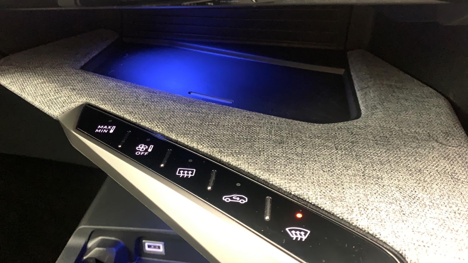 Used Peugeot 3008 2025 for sale - 76998794: Photo 33