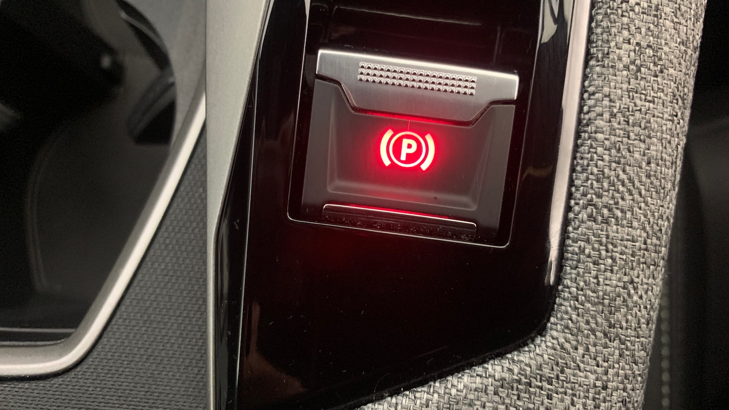 Used Peugeot 3008 2025 for sale - 76998794: Photo 36