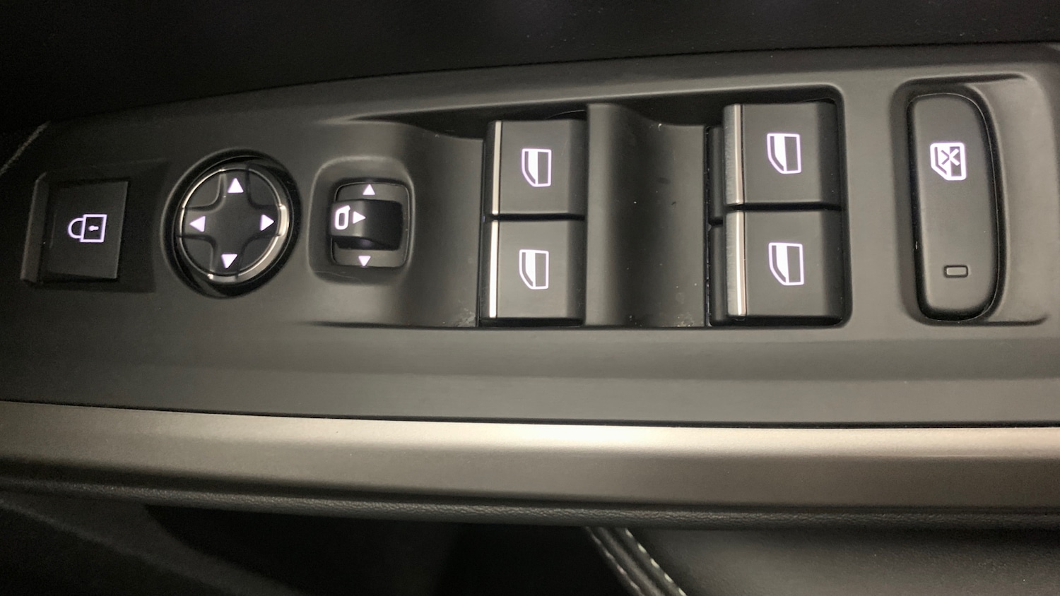 Used Peugeot 3008 2025 for sale - 76998794: Photo 41