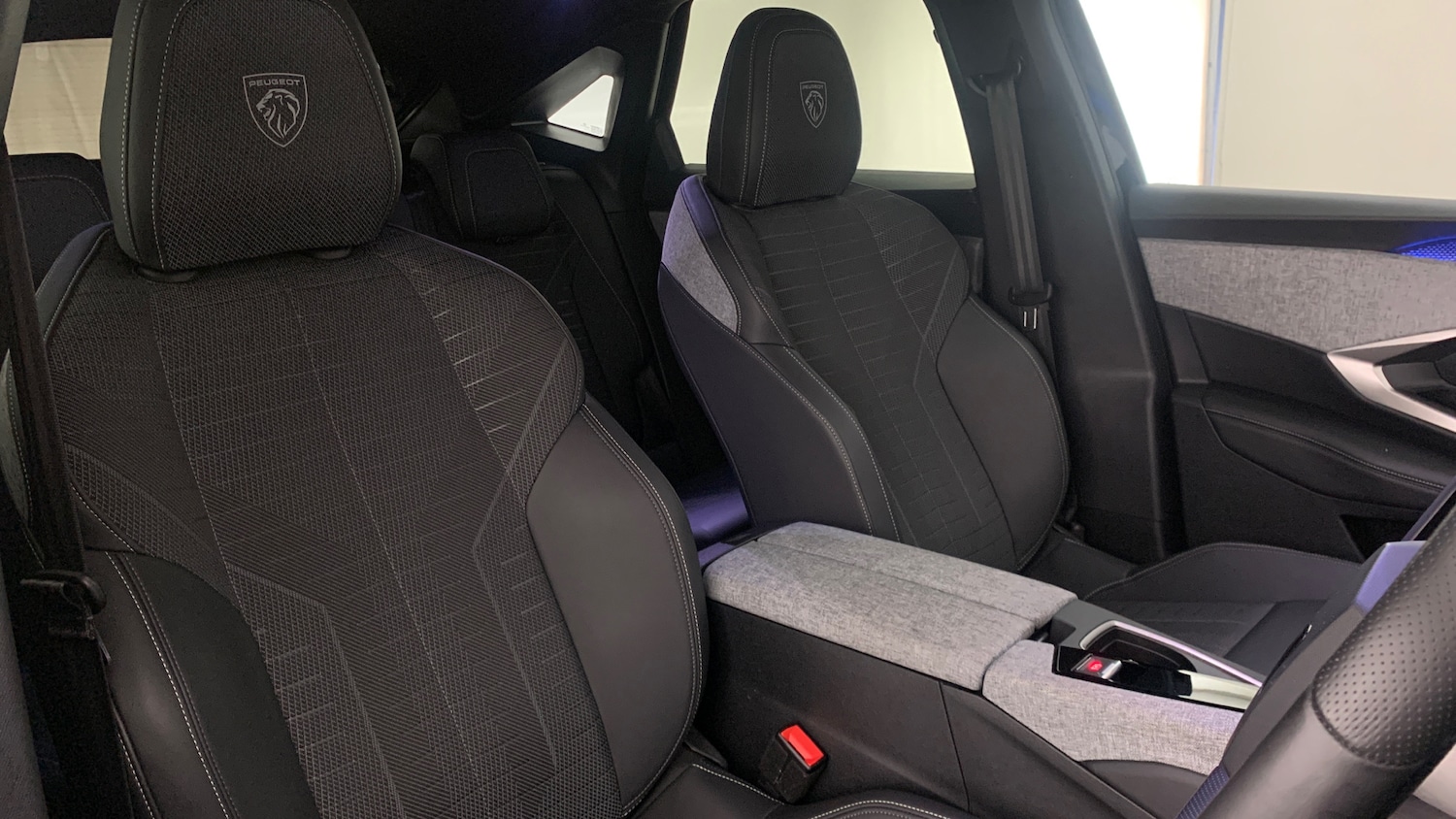 Used Peugeot 3008 2025 for sale - 76998794: Photo 46