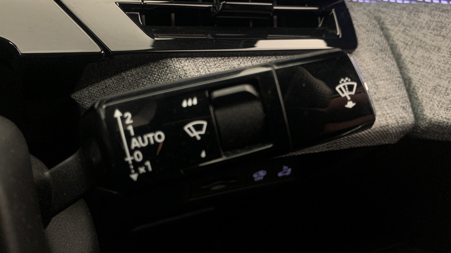 Used Peugeot 3008 2024 for sale - 76966101: Photo 41