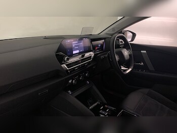 Used Citroen C4 2024 for sale - 76621460: Photo