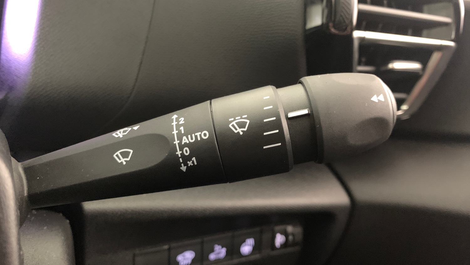 Used Citroen C4 2024 for sale - 76621460: Photo 37