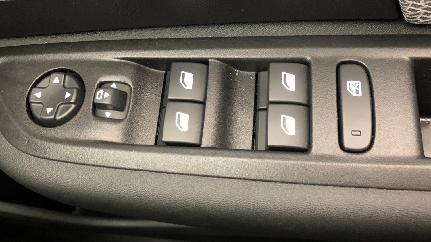 Used Citroen C4 2024 for sale - 76621460: Photo 39