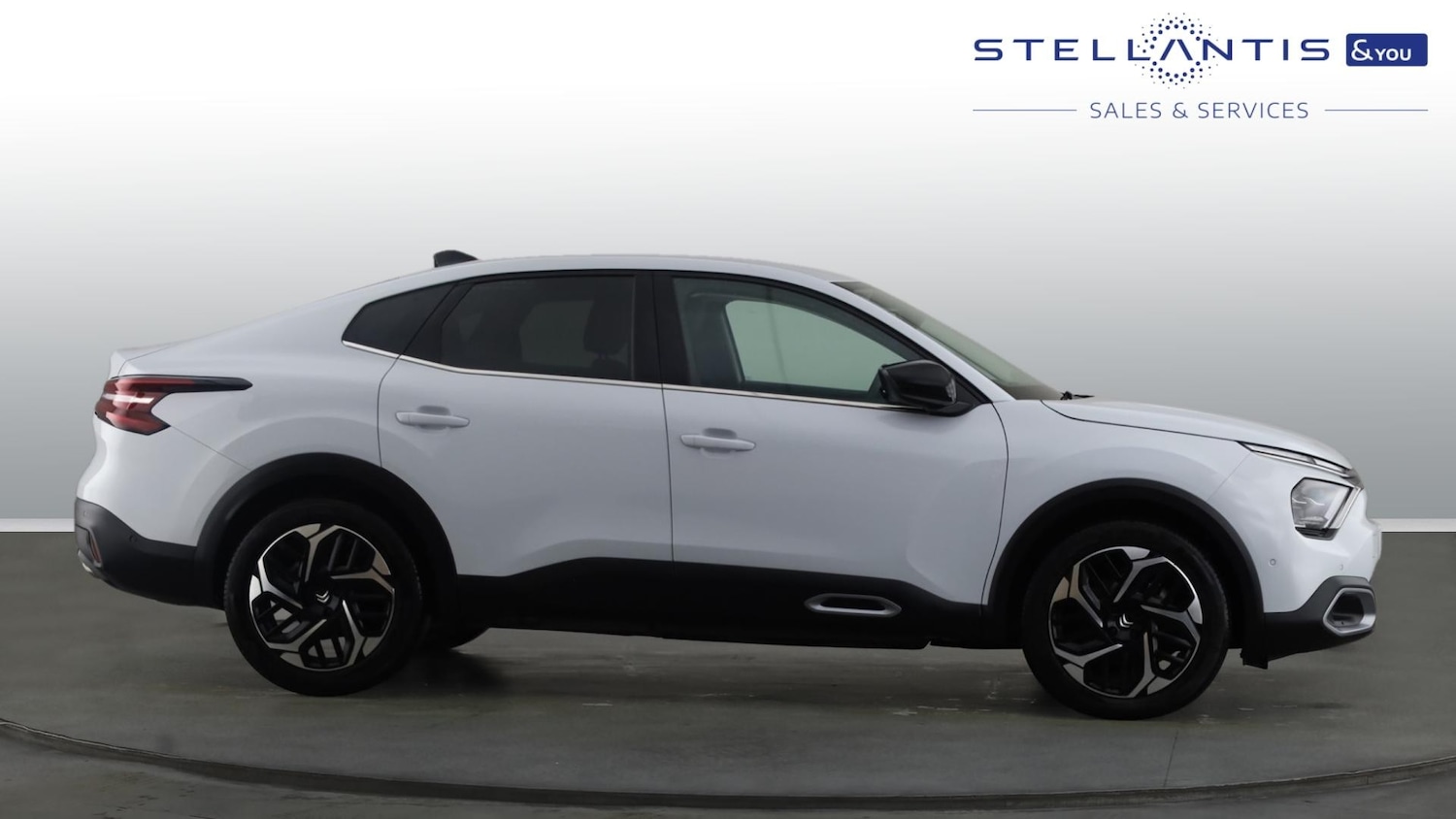 Used Citroen C4 2024 for sale - 76621460: Photo 4