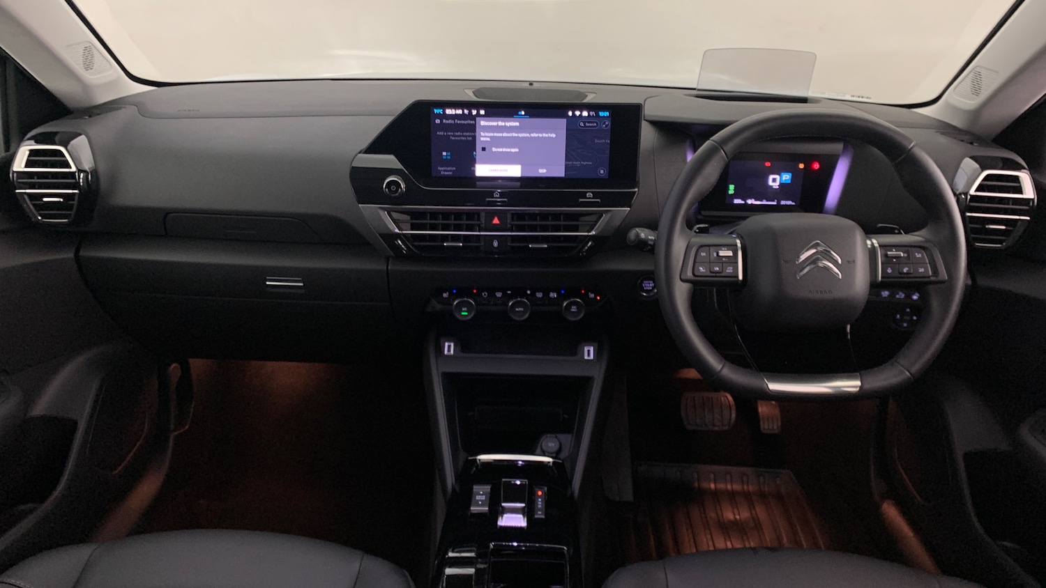 Used Citroen C4 2024 for sale - 76621460: Photo 9