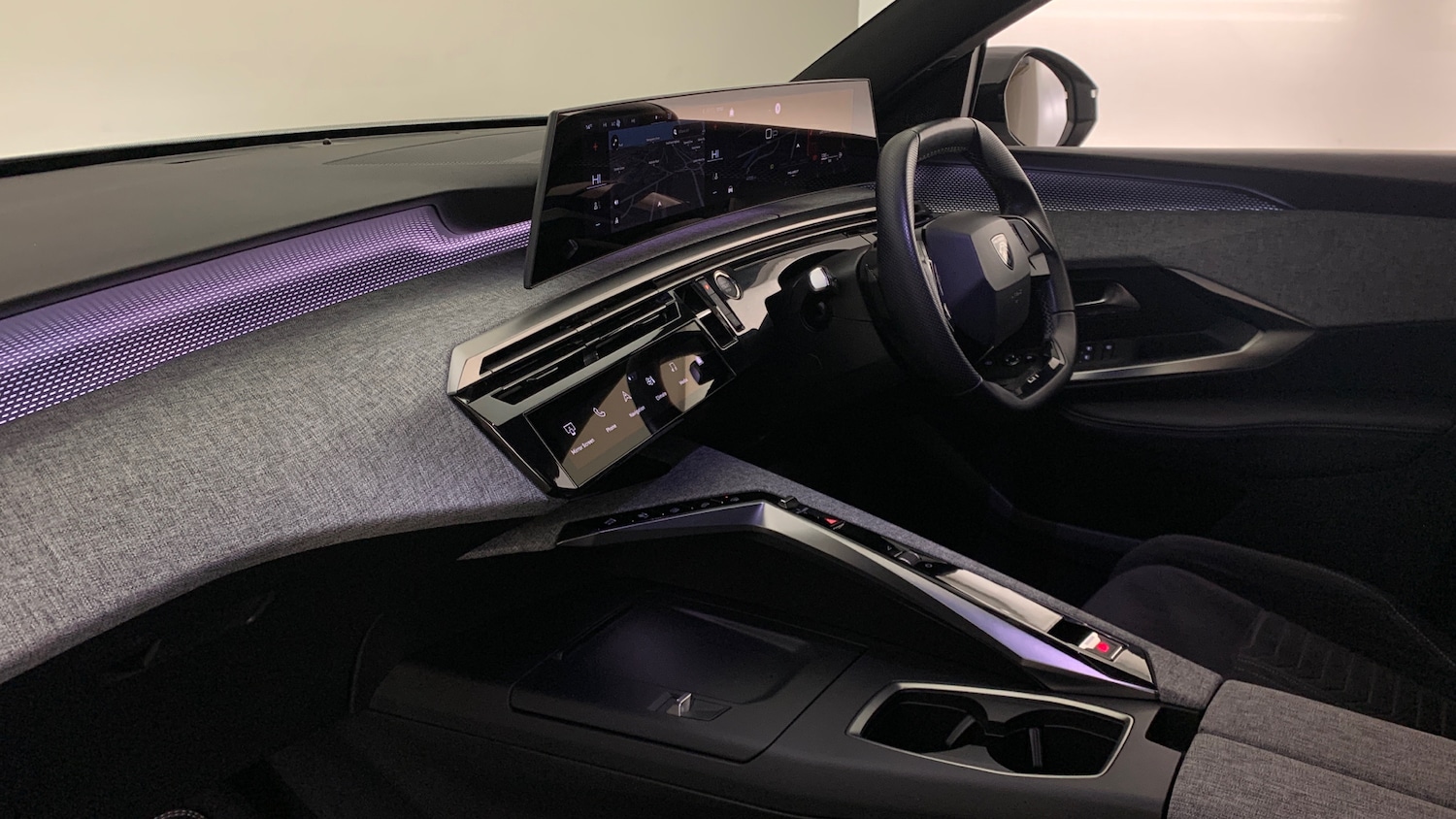 Used Peugeot 3008 2024 for sale - 76586394: Photo 2