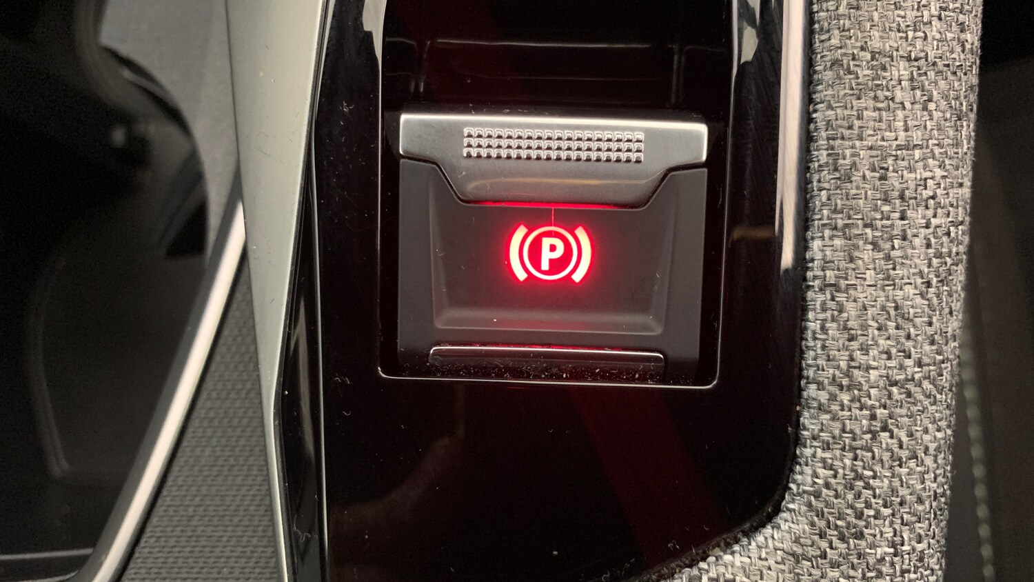 Used Peugeot 3008 2024 for sale - 76586394: Photo 36