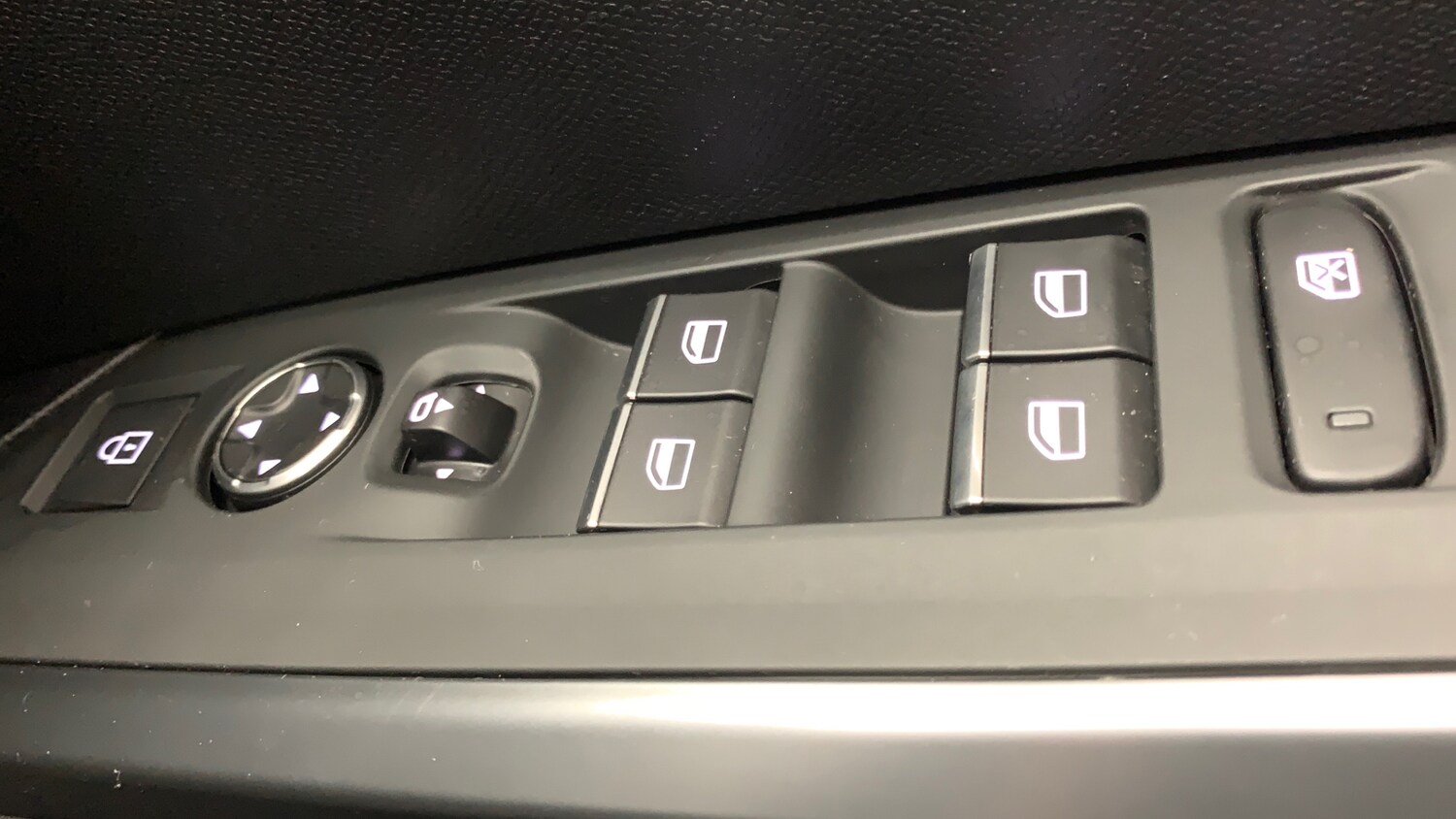 Used Peugeot 3008 2024 for sale - 76586394: Photo 40