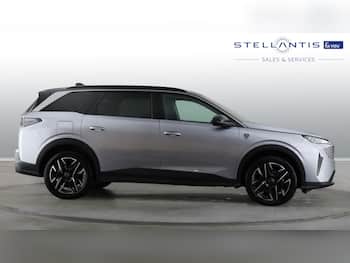 Used Peugeot 5008 2025 for sale - 79846675: Photo