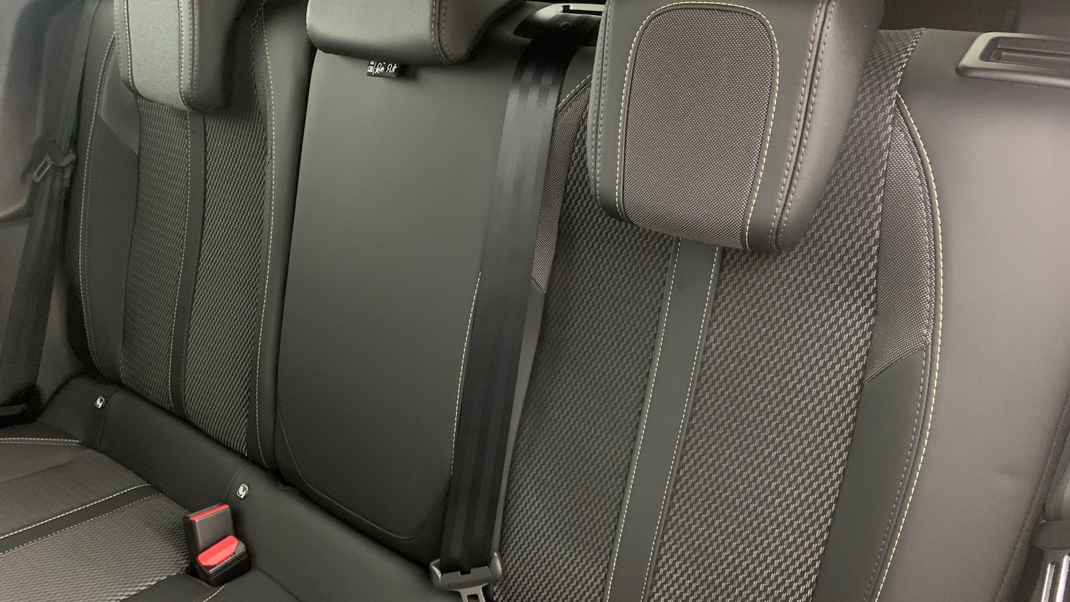 Used Peugeot 2008 2025 for sale - 76621415: Photo 8