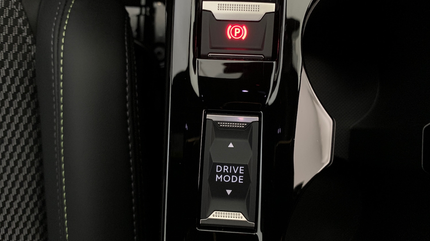 Used Peugeot 208 2024 for sale - 76647061: Photo 32