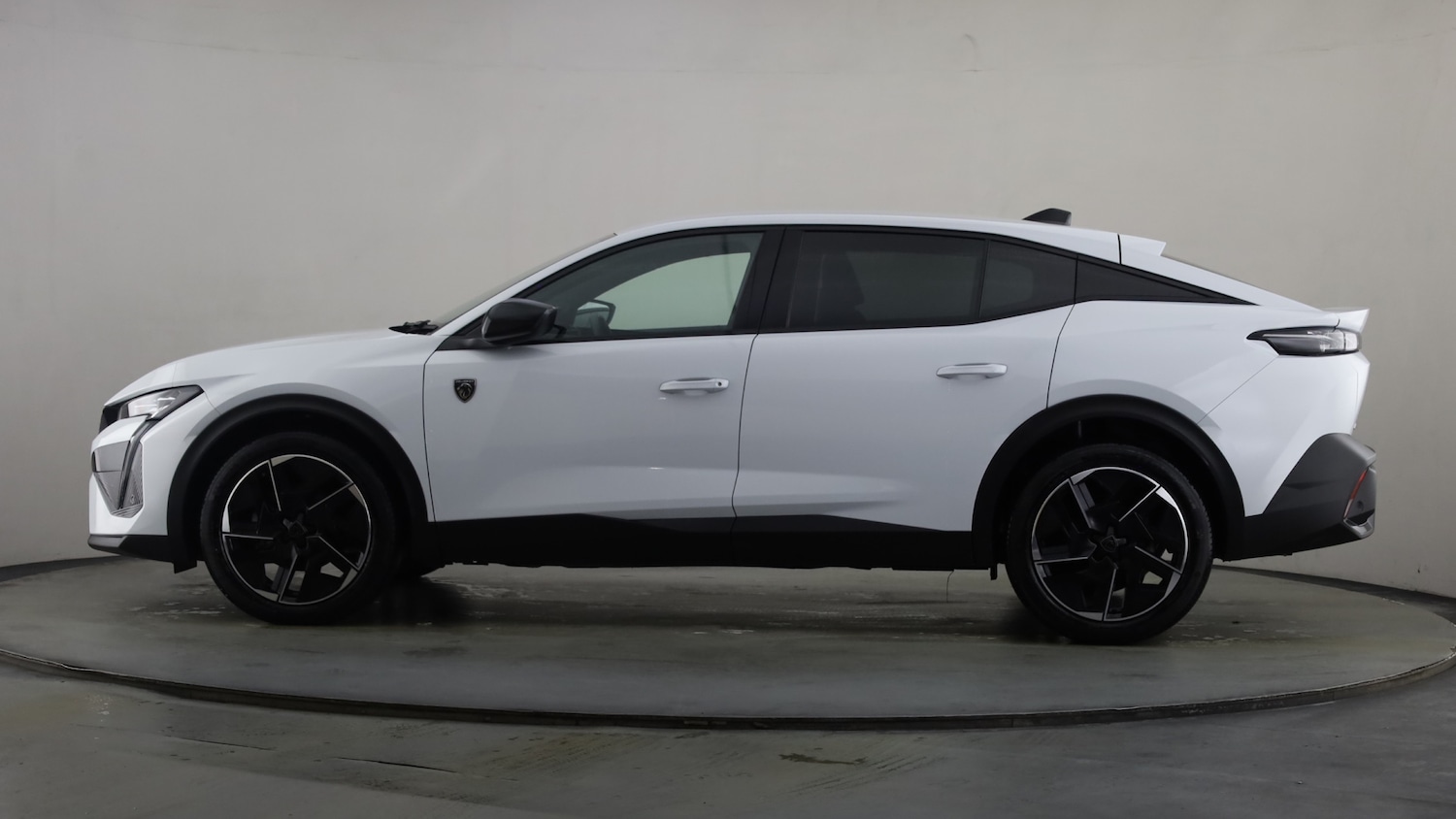 Used Peugeot 408 2025 for sale - 76966107: Photo 14