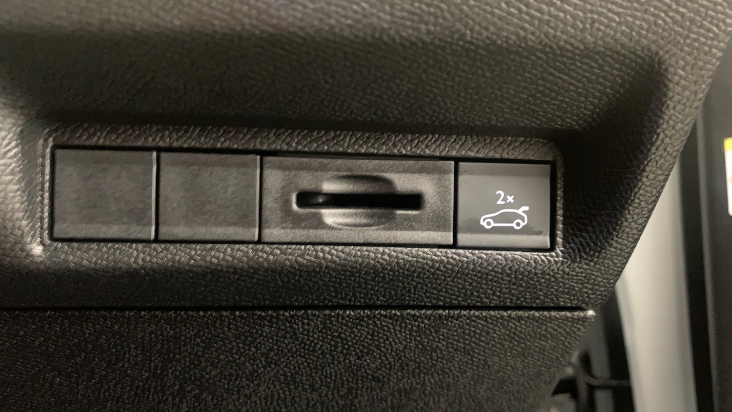 Used Peugeot 408 2025 for sale - 76966107: Photo 20