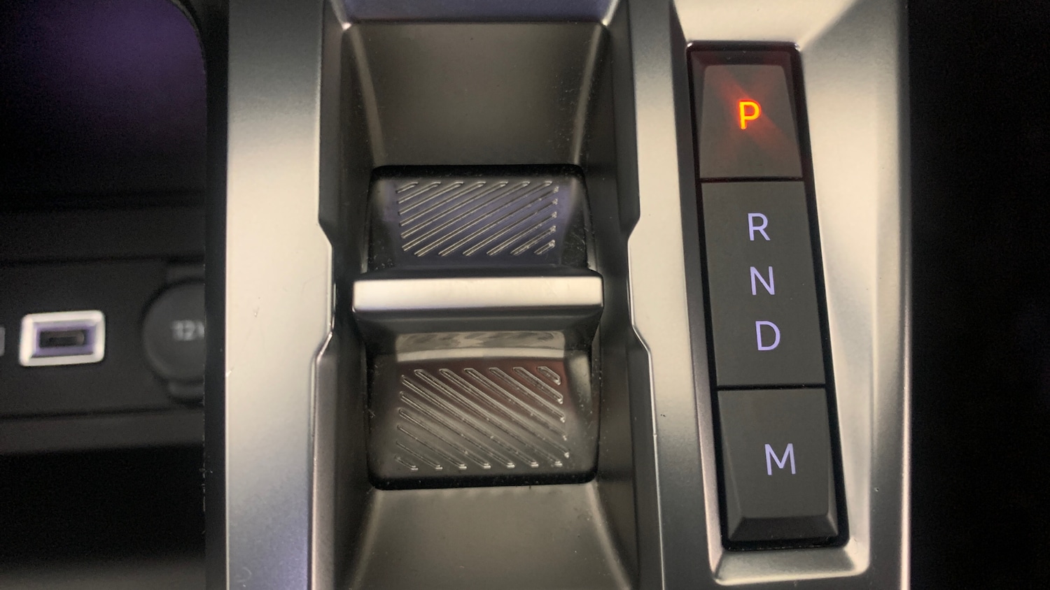 Used Peugeot 408 2025 for sale - 76966107: Photo 33