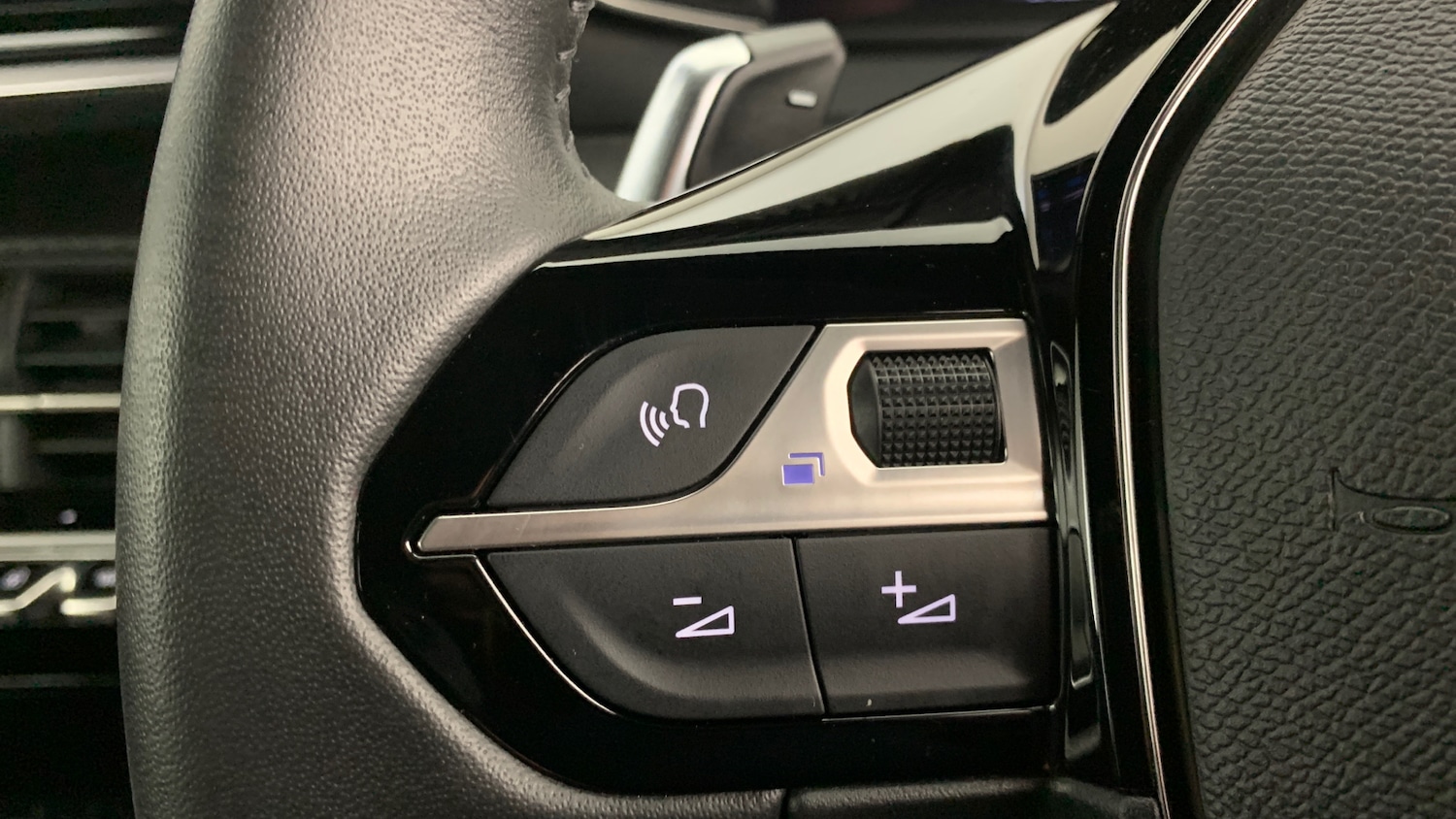 Used Peugeot 2008 2024 for sale - 76400055: Photo 19