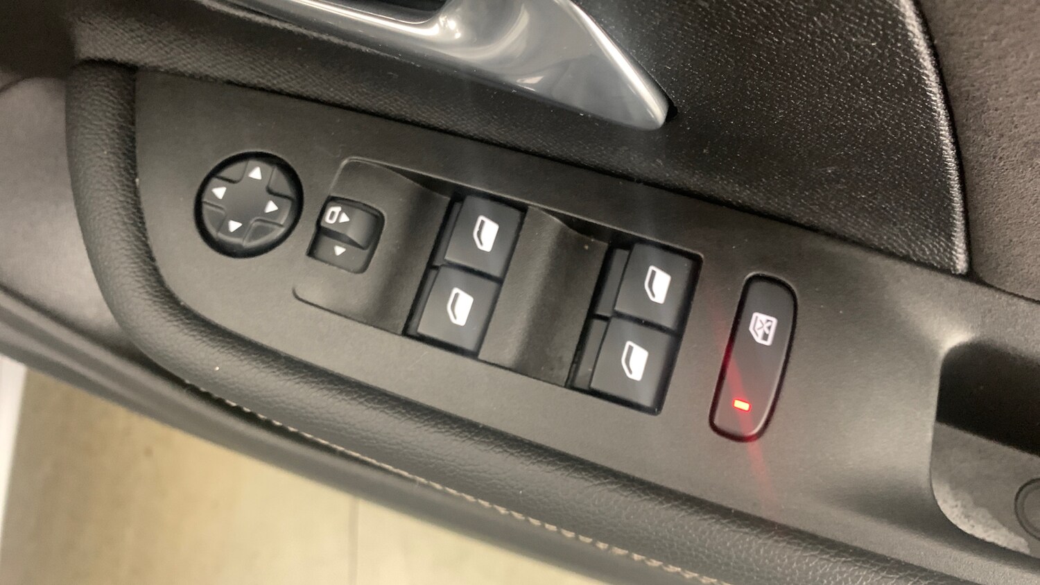 Used Vauxhall Mokka 2021 for sale - 77825808: Photo 39